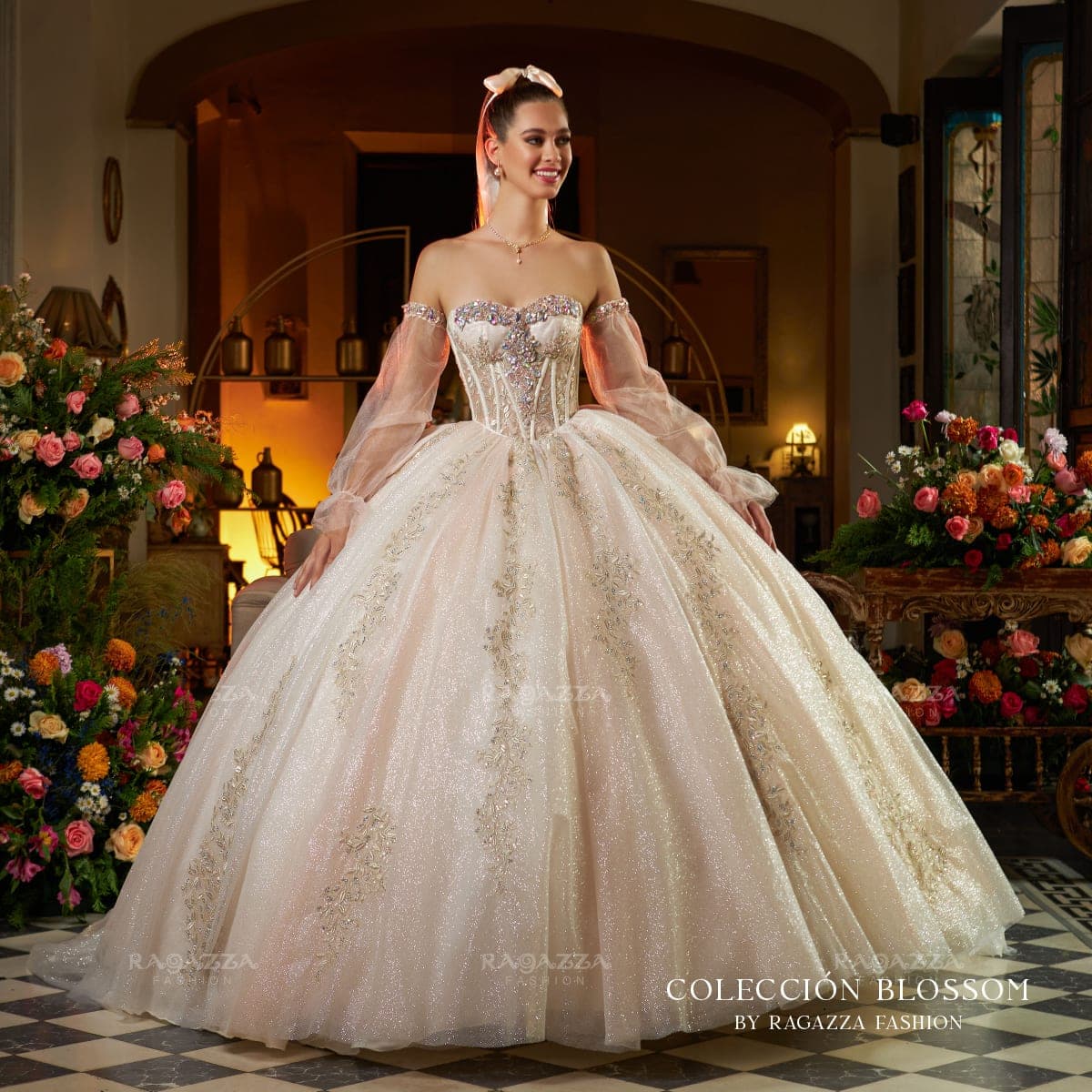 EV05-605 — IVORY ALBARICOQUE - Caza Blanca Couture Phoenix Quinceañera dress