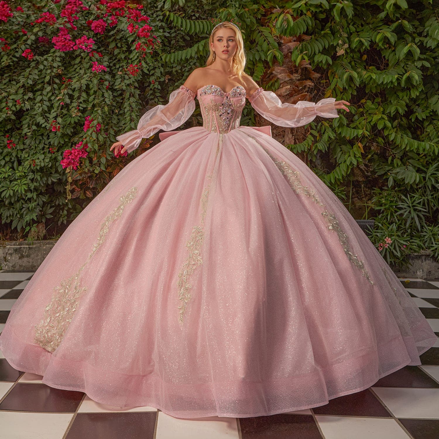 EV05-605 — ROSA - Caza Blanca Couture Phoenix Quinceañera dress