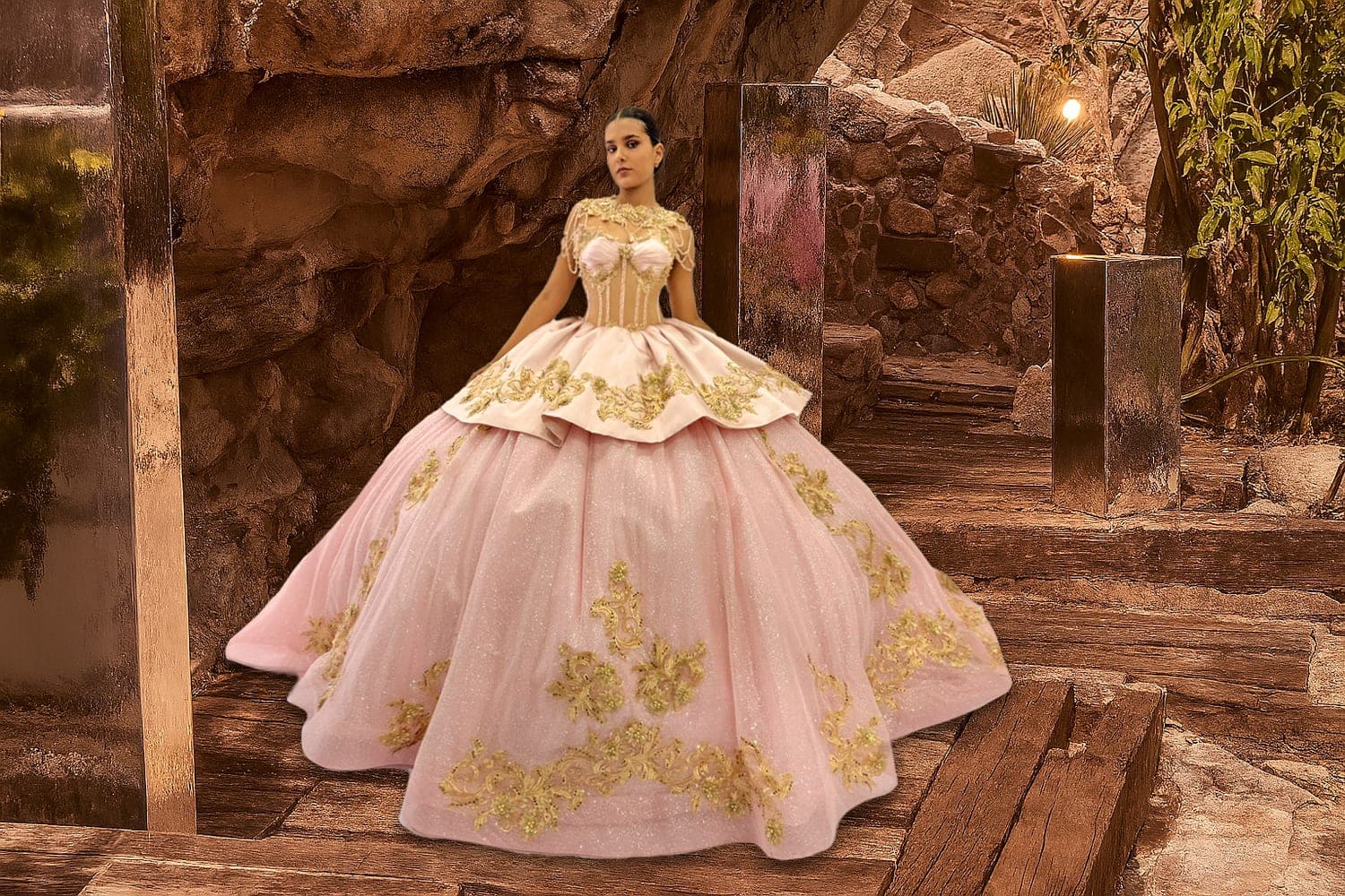 EV93-693 — ROSA CUARZO ORO - Caza Blanca Couture Phoenix Quinceañera dress